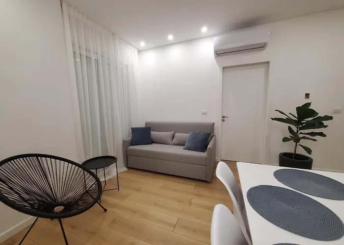 Salty Blue, 2 Bedroom Apartment, By The