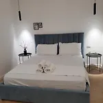 Salty Blue, 2 Bedroom Apartment, By The *