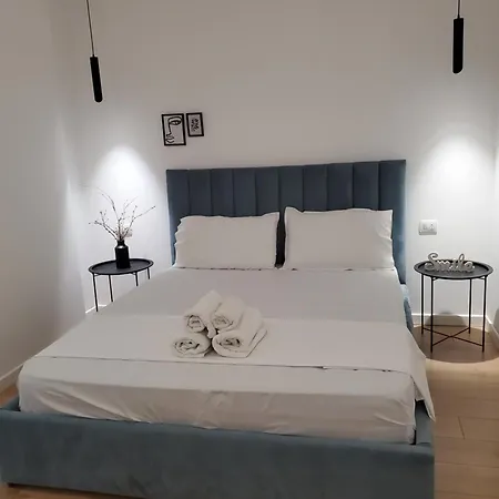 Salty Blue, 2 Bedroom Apartment, By The *