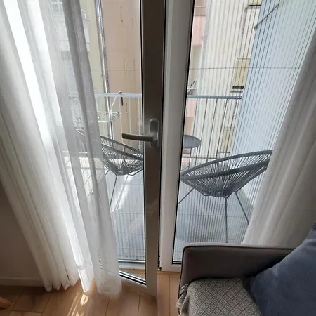 Salty Blue, 2 Bedroom Apartment, By The Daire